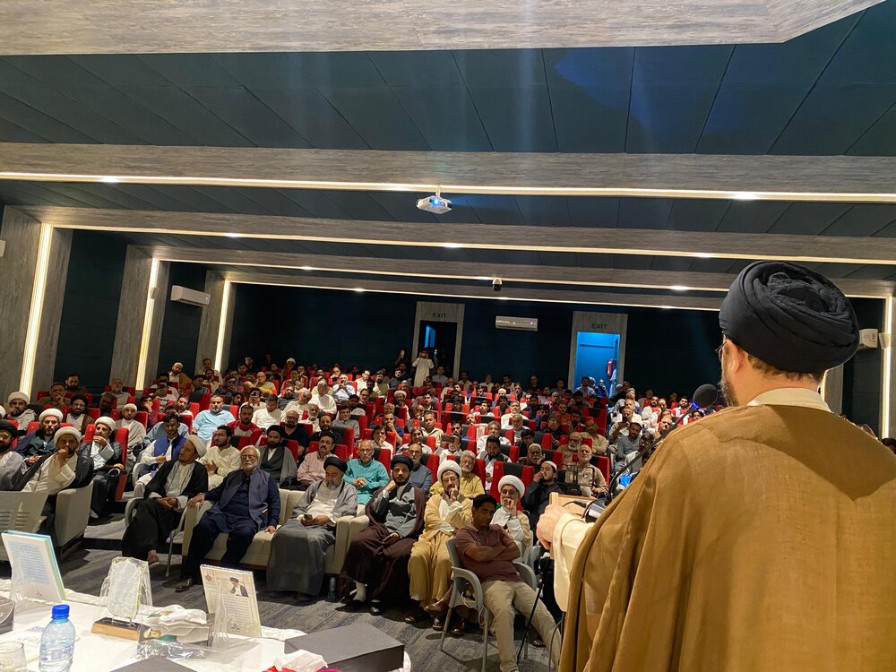 نهج البلاغه، علمای شیعه و سنی را گردهم آورد