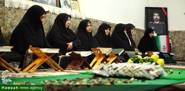 برگزاری جلسه خانگی قرآن محور در خرم آباد به نام شهید طاهرپور