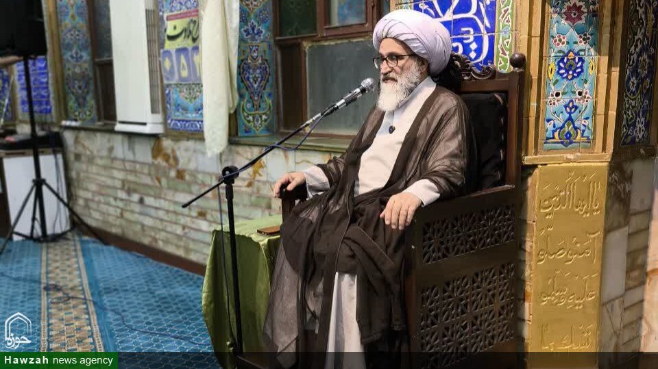 حضرت زینب(س) الگویی بی‌بدیل از علم، معرفت، صبر و بندگی هستند