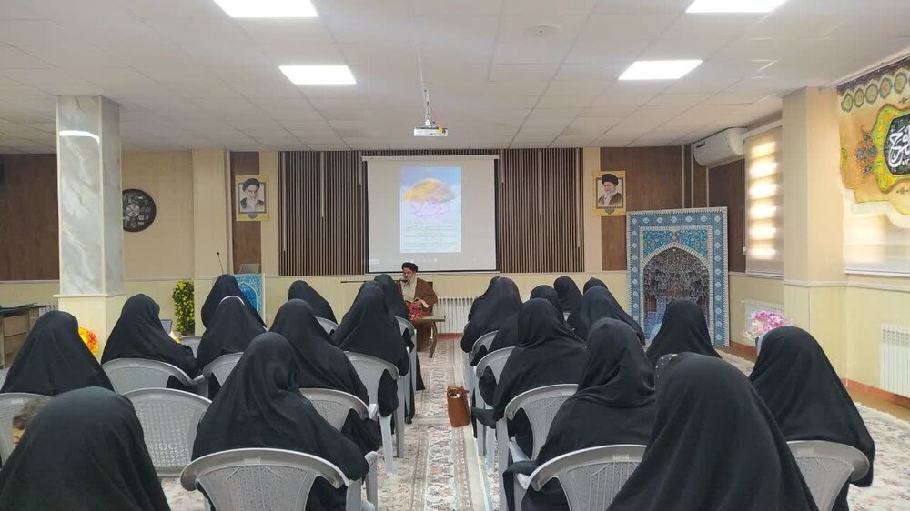 کربلا آزمونی بزرگ برای سنجش عقل و ایمان است