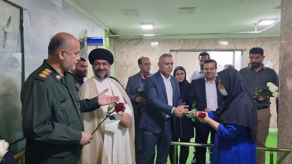 تجلیل امام جمعه گناوه از پرستاران