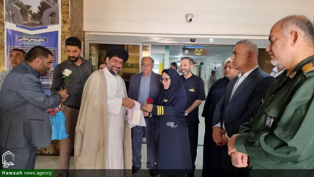 تصاویر/ تجلیل امام جمعه گناوه از پرستاران