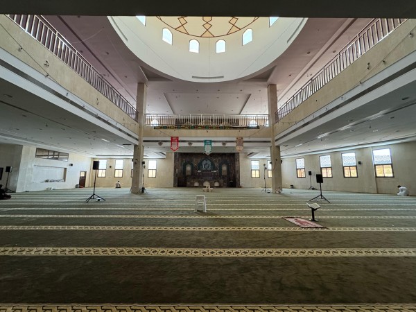 التعايش الكاذب في البحرين.. منع إقامة صلاة الجمعة بالدراز يفضح السلطات