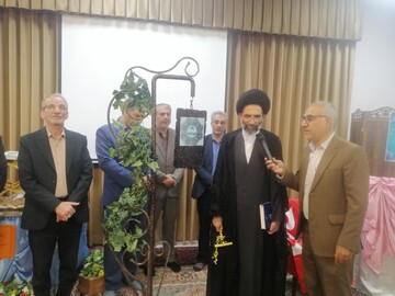 زنگ نهج‌البلاغه در دبیرستان دخترانه شاهد کاشان نواخته شد