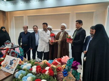 تصاویر/ تقدیر امام جمعه برازجان از پرستاران