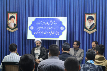 تصاویر/ دیدار نماینده ولی فقیه کرمان با نمایندگان تشکل های دانش آموزی