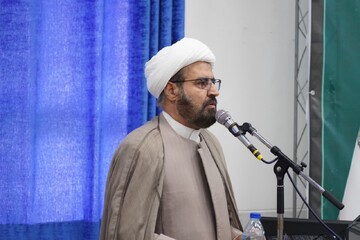 تأکید مدیر حوزه علمیه لرستان بر اجرای برنامه سند تحول بنیادین