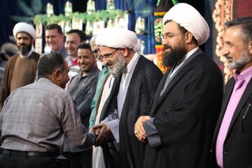 تصاویر/ حضور نماینده ولی‌فقیه در استان سمنان در همایش «عهد همدلی»