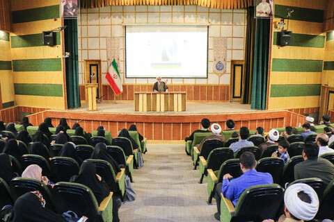 تصاویر/ همایش دانش پژوهان و اساتید طرح کوثر