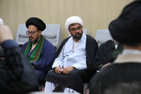 تصاویر|دوره ضمن خدمت مدیران حوزه علمیه اصفهان