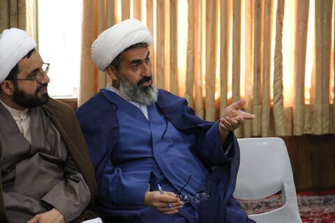 تصاویر|دوره ضمن خدمت مدیران حوزه علمیه اصفهان