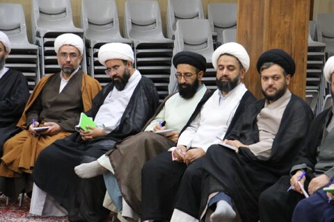 تصاویر|دوره ضمن خدمت مدیران حوزه علمیه اصفهان