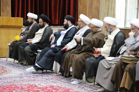 تصاویر|دوره ضمن خدمت مدیران حوزه علمیه اصفهان