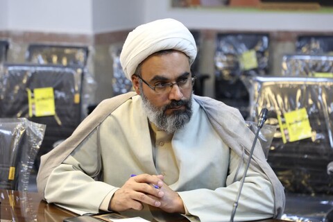 تصاویر/ برگزاری جلسه بصیرتی با موضوع نقد جریان فکری قرآن بسندگی