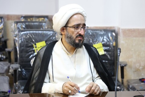 تصاویر/ برگزاری جلسه بصیرتی با موضوع نقد جریان فکری قرآن بسندگی