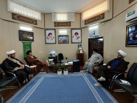 تصاویر/ برگزاری قرارگاه‌های منطقه‌ای ائمه جمعه استان یزد