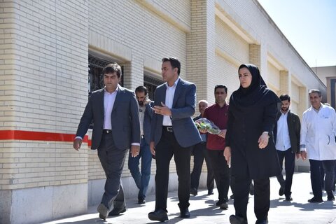 تصاویر/ تجلیل از پرستاران بیمارستان ضیایی اردکان