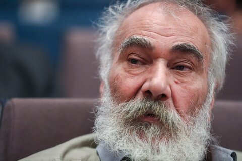 تصاویر/  آیین رونمایی از کتاب «من از کودکی...»