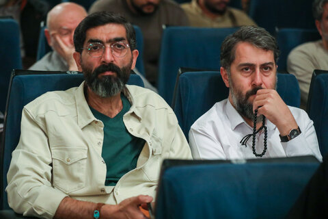 تصاویر/  آیین رونمایی از کتاب «من از کودکی...»