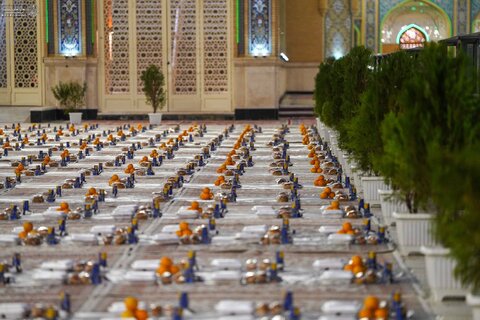 إقامة سفرة مباركة في صحن السيدة فاطمة (ع) بالعتبة العلوية احتفاء بمولد السيدة زينب (ع)