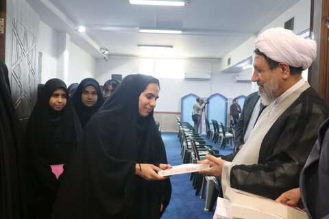 تصاویر/ دیدار نماینده ولی فقیه کرمان با نمایندگان تشکل های دانش آموزی