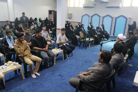 تصاویر/ دیدار نماینده ولی فقیه کرمان با نمایندگان تشکل های دانش آموزی