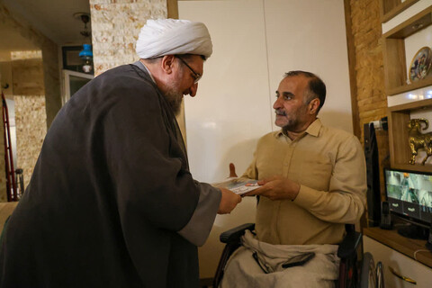 تصاویر | عیادت امام جمعه تبریز از جانبازان سرافراز دفاع مقدس