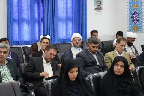 تصاویر/گردهمایی سالانه اعضای شورای همکاری حوزه‌های علمیه و آموزش‌وپرورش لرستان