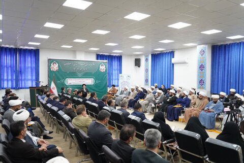 تصاویر/گردهمایی سالانه اعضای شورای همکاری حوزه‌های علمیه و آموزش‌وپرورش لرستان