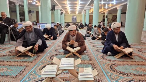 تصاویر/ محفل انس با قران در شهرستان تکاب