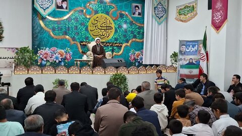 تصاویر/ محفل انس با قران در شهرستان تکاب