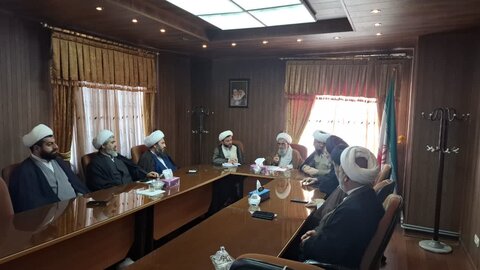 تصاویر/جلسه قرارگاهی ائمه جمعه شمال آذربایجان غربی در پلدشت