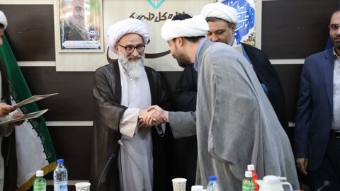 تصاویر/مراسم تجلیل  از ناظران نظارت شرعی بر ذبح و صید خوزستان