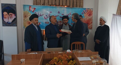 تصاویر / جلسه شورای زکات شهرستان سلطانیه