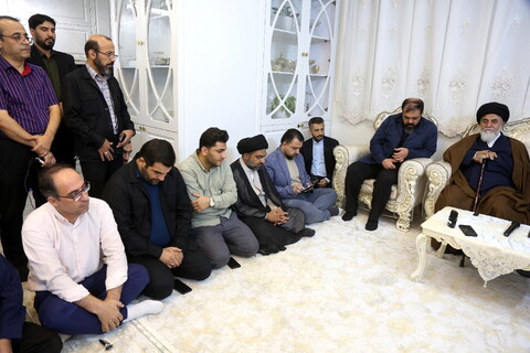 تصاویر/ تجلیل و تکریم اهالی رسانه و خبر قم از سه همسر شهید مدافع حرم