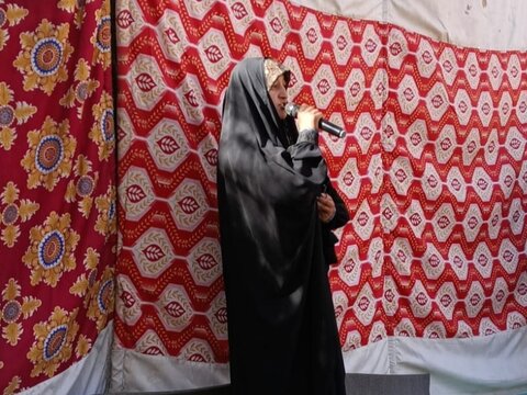 حضرتِ زینب کبریٰ کا کردار انسانیت کے لیے مشعلِ راہ، محترمہ فضہ عزیزہ