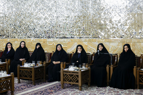 تصاویر/ دیدار پرستاران منتخب بیمارستان‌های مشهد با تولیت آستان قدس رضوی