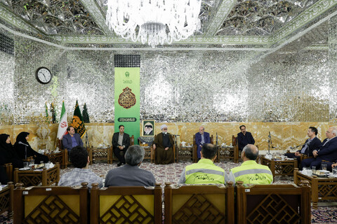 تصاویر/ دیدار پرستاران منتخب بیمارستان‌های مشهد با تولیت آستان قدس رضوی