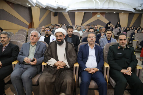 تصاویر / تقدیر امام جمعه همدان از پرستاران