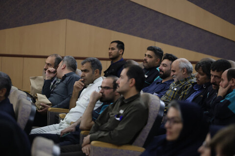 تصاویر / تقدیر امام جمعه همدان از پرستاران