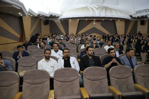 تصاویر / تقدیر امام جمعه همدان از پرستاران