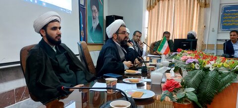 تصاویر/ همایش معاونین ومربیان پرورشی و طرح امین مدارس شهرستان انار