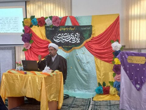 تصاویر/ مراسم جشن ولادت حضرت زینب(س) در مدرسه علمیه تخصصی فاطمیه کرمان
