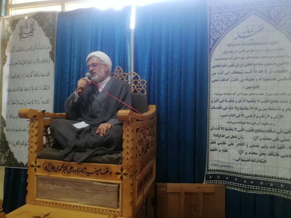 حضرت زینب(س) با جهاد تبیین دشمن را رسوا کرد