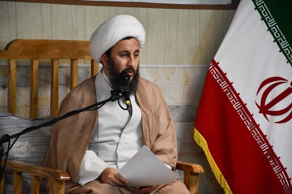 عادت‌های بد، خارهای راه سعادت انسان است