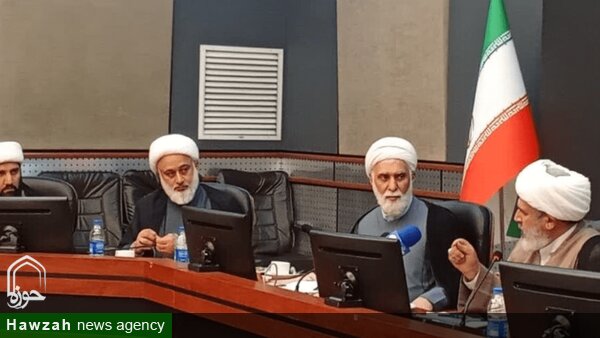 مسجد باید محور ارتباط مردم با نهادهای فرهنگی و اجتماعی باشد