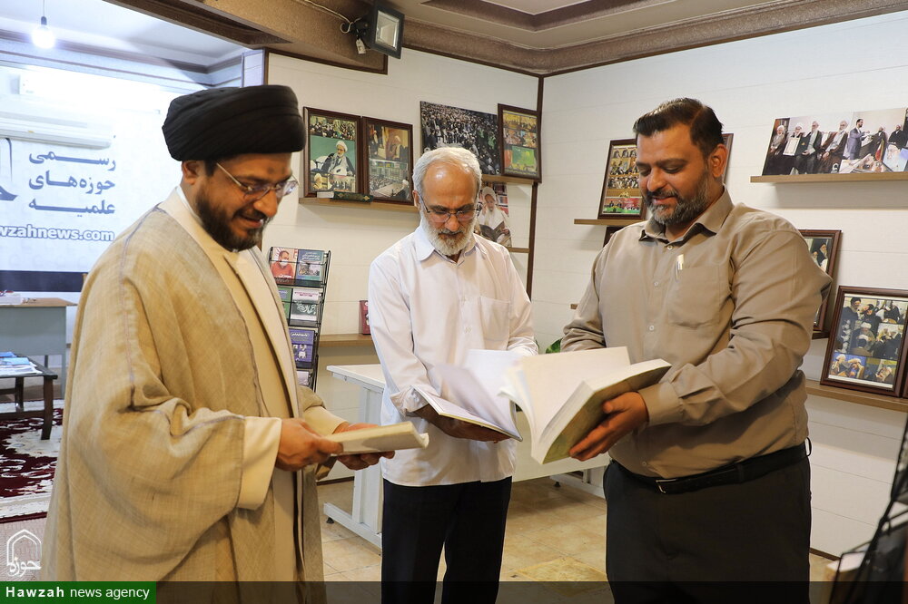 تصاویر/ استاد جامعۃ الامام امیر المؤمنین (ع) کا حوزہ نیوز ایجنسی کا دورہ