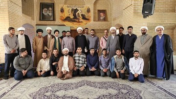 طرح «مثل خمینی» در مدارس علمیه اجرا می شود