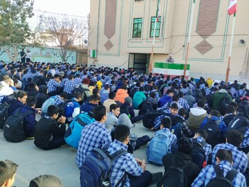 تصاویر/ گرامی‌داشت میلاد حضرت زینب(س) در مدرسه شهید یوسف‌الهی کرمان