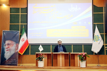 مدیریت حکیمانه رهبر انقلاب تاب‌آوری کشور در مواجهه با فشارها را رقم زده است